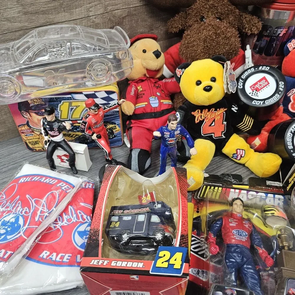 NASCAR Jeff Gordon Richard Petty Collectibles Mixed Lot Plush Diecast Cards PEZ